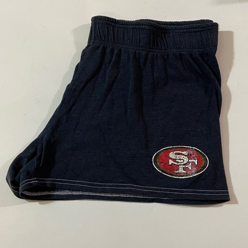 Tema Apparel San Francisco 49ers NFL Black Shorts with SF Emblem Size L